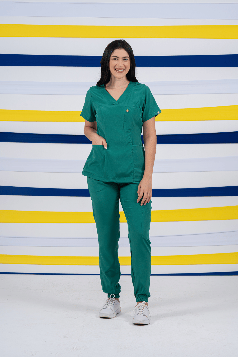 Scrub feminino Clara cor verde folha - foto 1