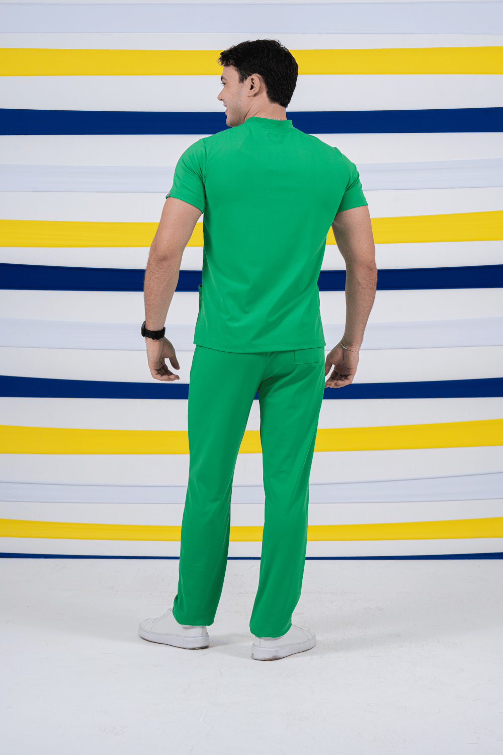 Scrub masculino Victor cor verde bandeira - foto 5