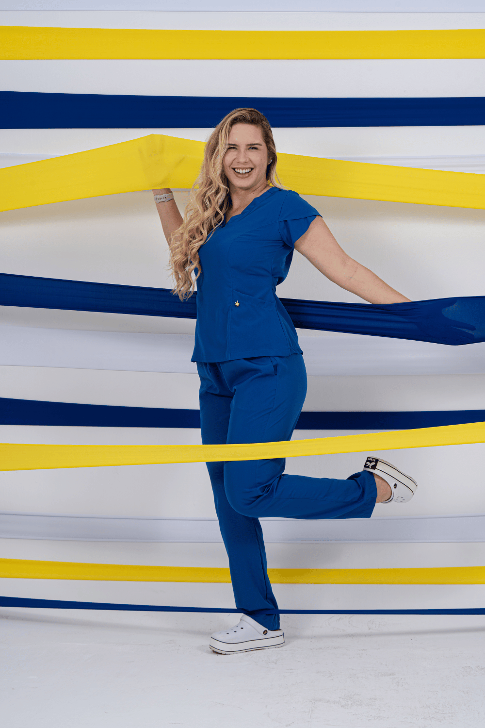 Scrub feminino Julia Premium cor azul bic - foto 1