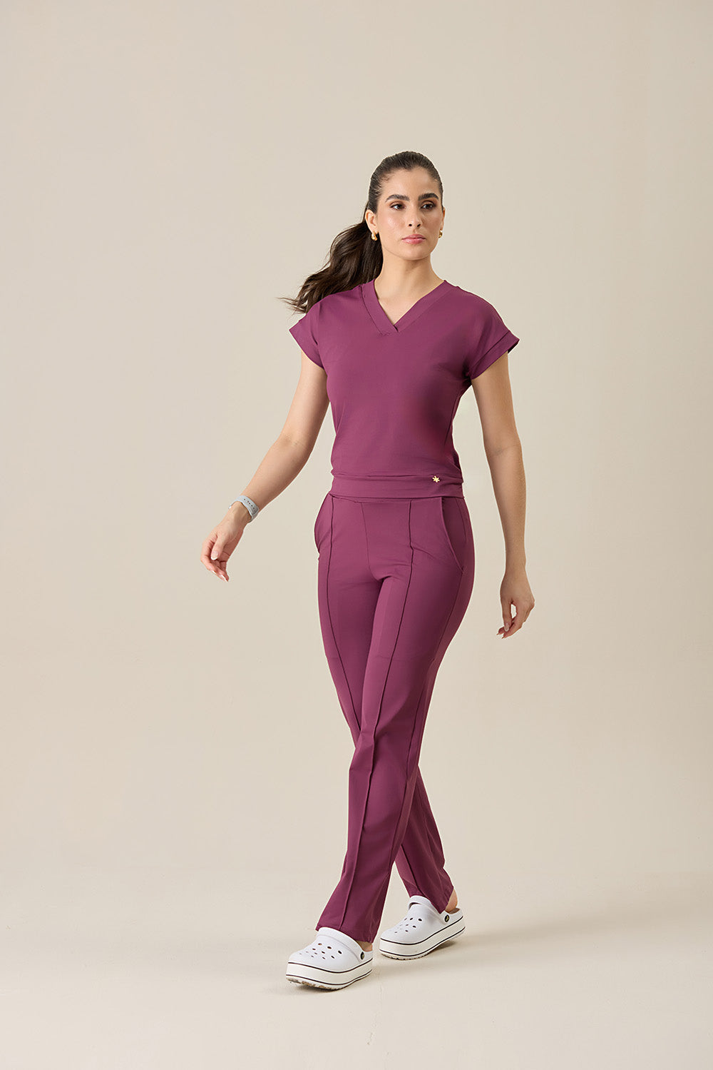 Scrub feminino Sheryda cor vinho - foto 5