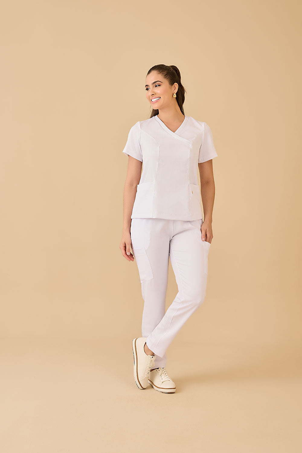 Scrub feminino Eloá cor branco - foto 4