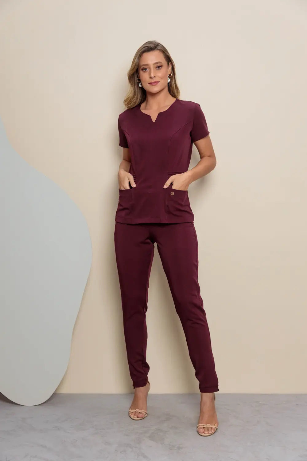 Scrub feminino Maria cor vinho - foto 1