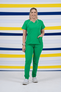Scrub Feminino Anny - Verde Bandeira