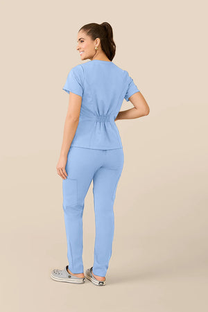 Scrub Feminino Eloa Tec - Malha Tecnológica