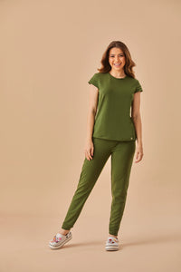 Scrub Feminino Cecília - Verde Militar