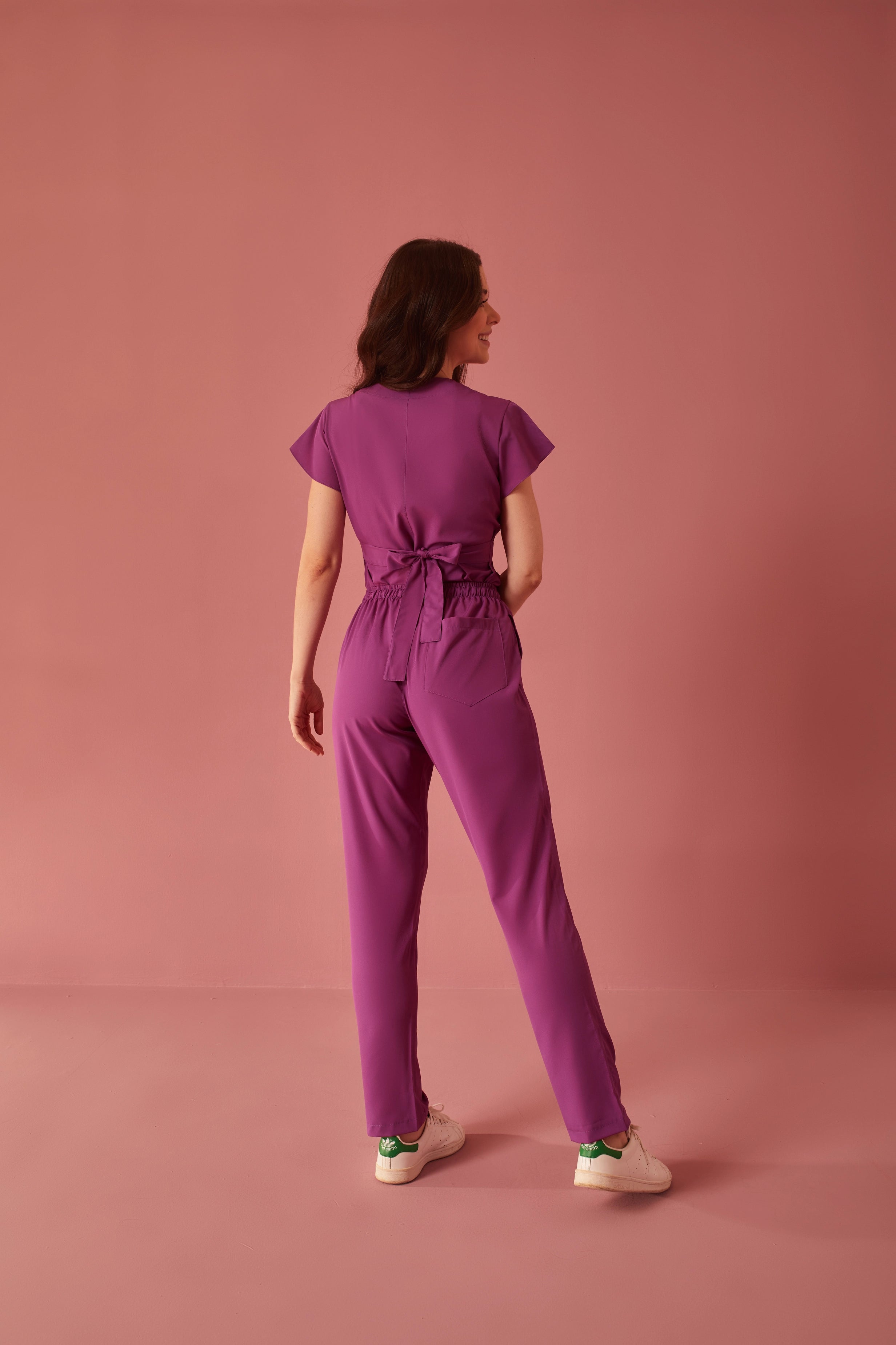 Scrub feminino Julia Premium cor uva - foto 9