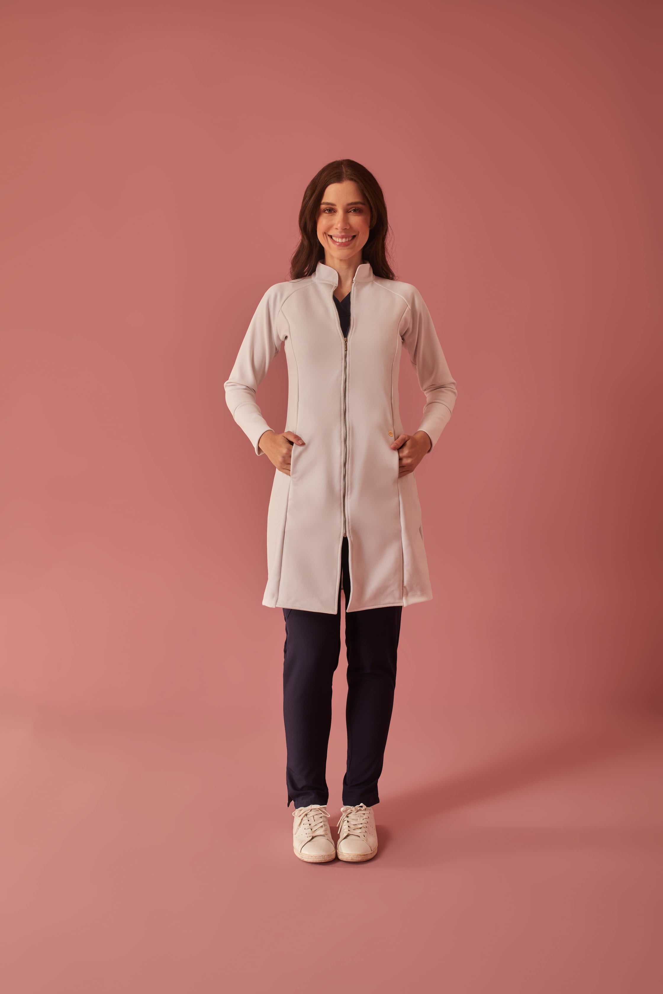 Jaleco feminino Márcia cor branco - foto 6