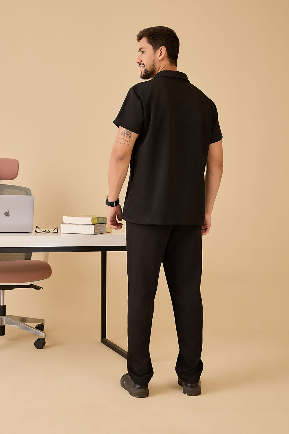 Scrub masculino Elias cor preto - foto 4