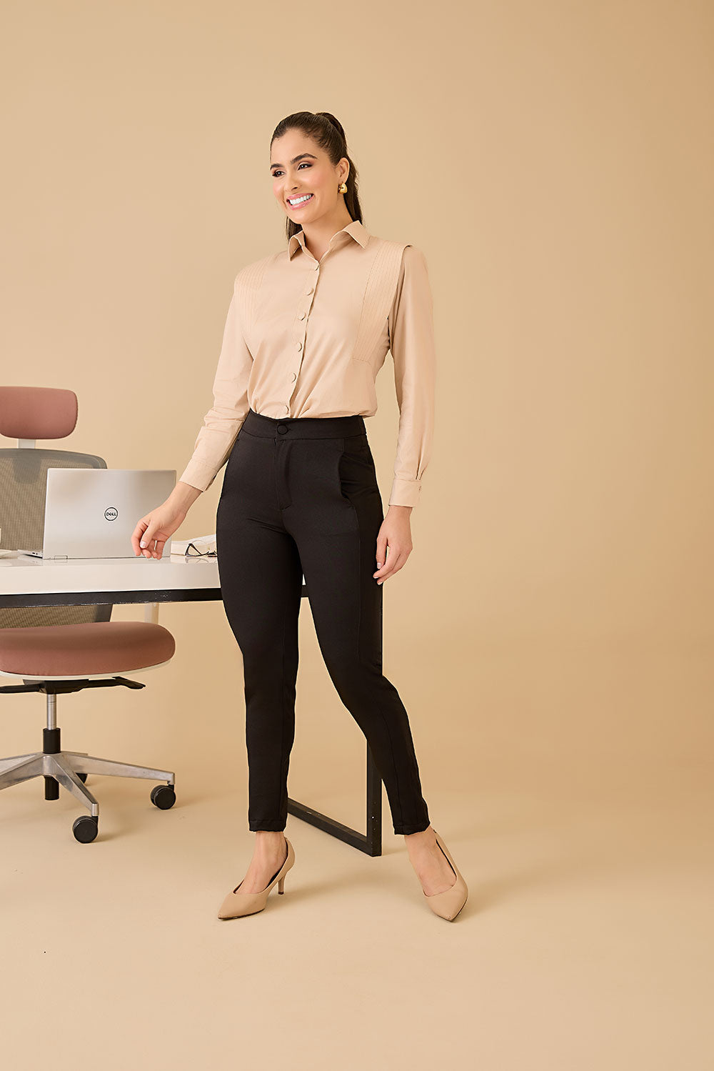 Calça feminina Leila cor preto - foto 1