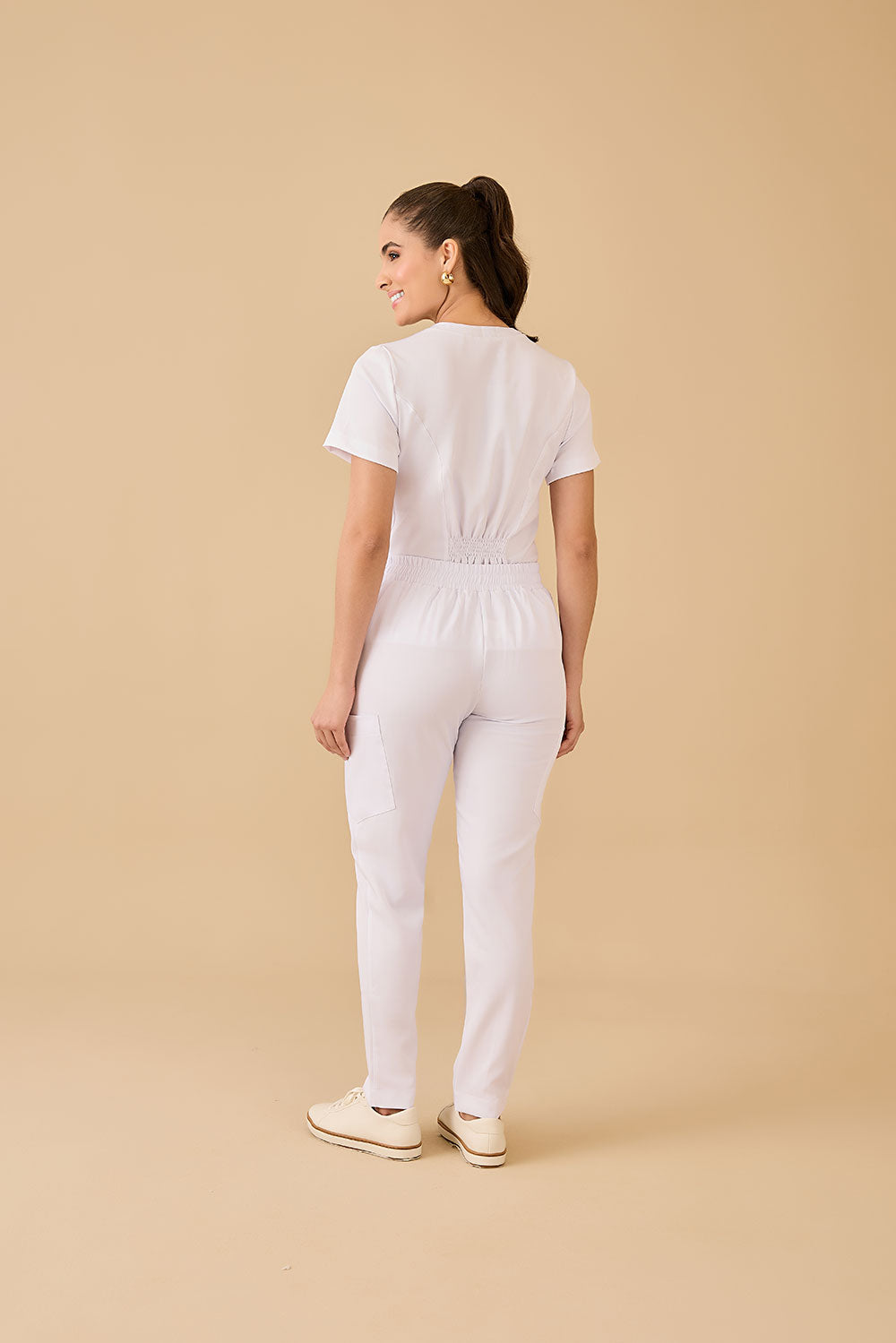 Scrub feminino Eloá cor branco - foto 12