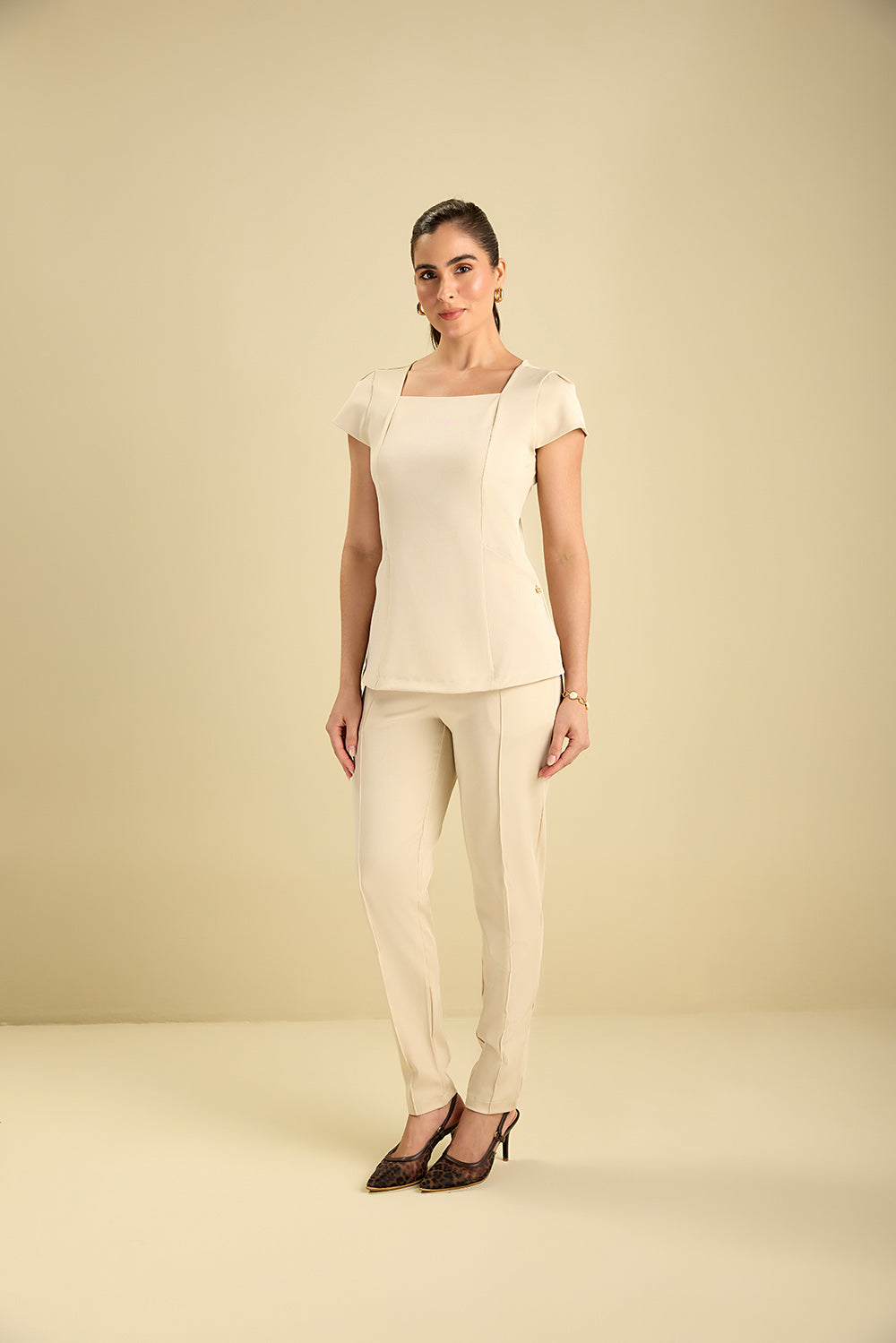 Conjunto feminino Yasmim cor areia - foto 2