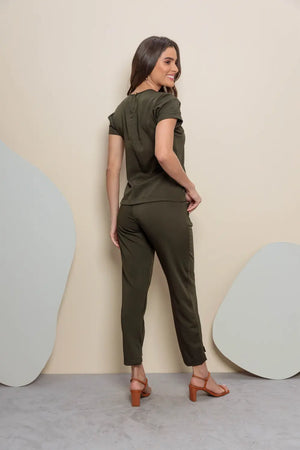 Scrub Feminino Heloisa - Verde Militar