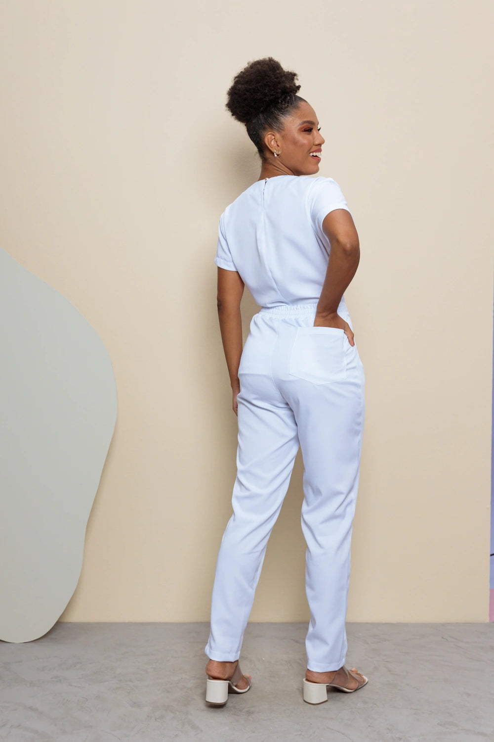 Scrub feminino Maria cor branco - foto 4